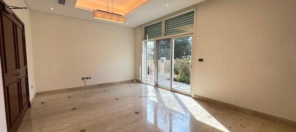 Villa T5 em The Marina, UAE N.º 40165 7