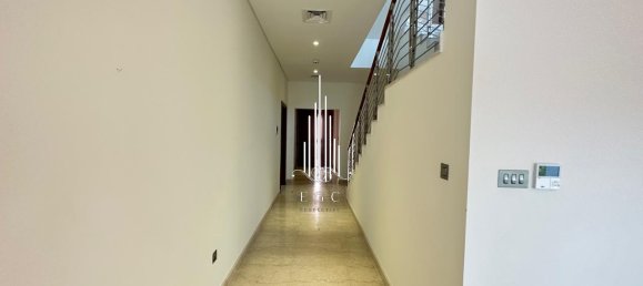 Villa T5 em The Marina, UAE N.º 40165 26