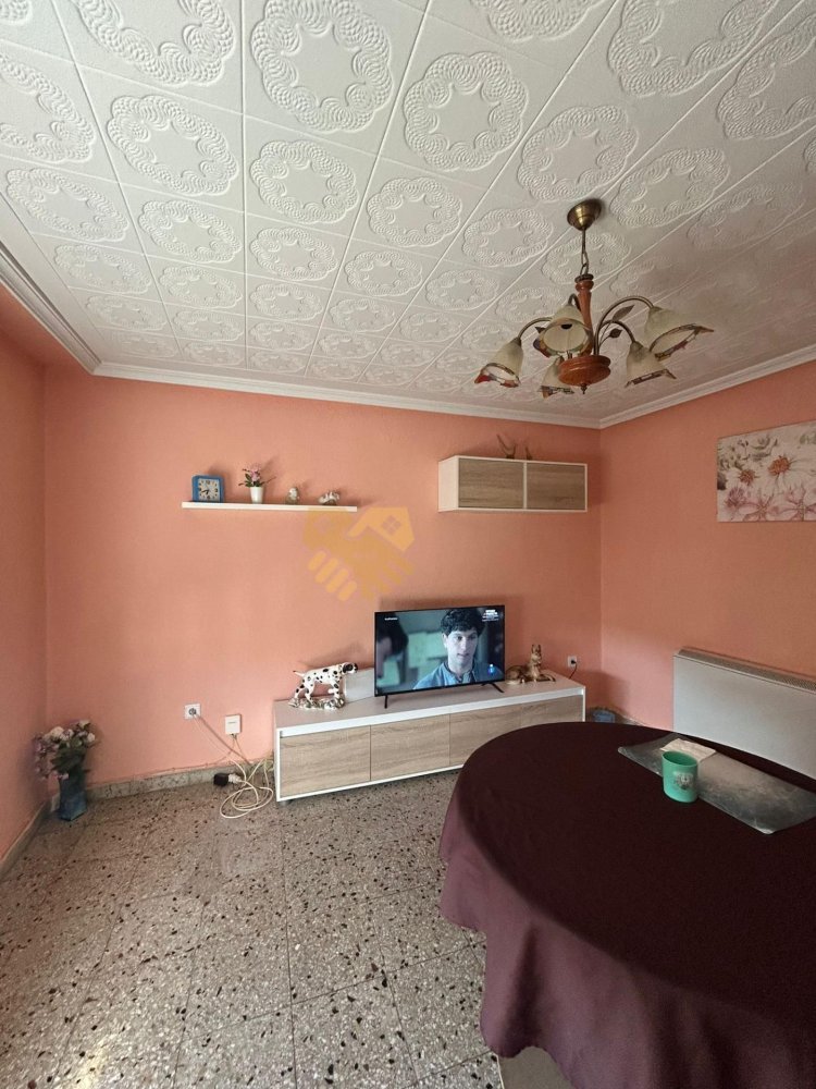 Apartamento de 4 dormitorios en Salamanca, Spain No. 147915