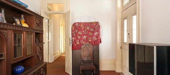 5 bedrooms House in Porto, Portugal No. 25623 2