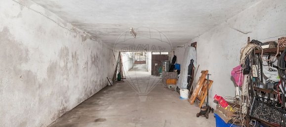 5 bedrooms House in Porto, Portugal No. 25623 32