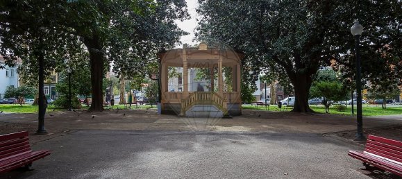 5 bedrooms House in Porto, Portugal No. 25623 40