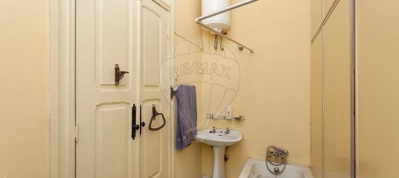 5 bedrooms House in Porto, Portugal No. 25623 20