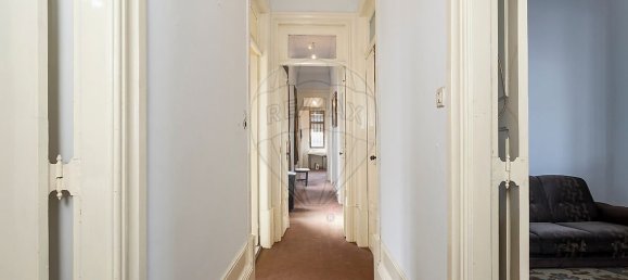 5 bedrooms House in Porto, Portugal No. 25623 9