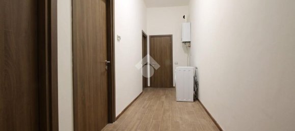 3-Zimmer Wohnung in Prato, Italy, Nr. 271876 11