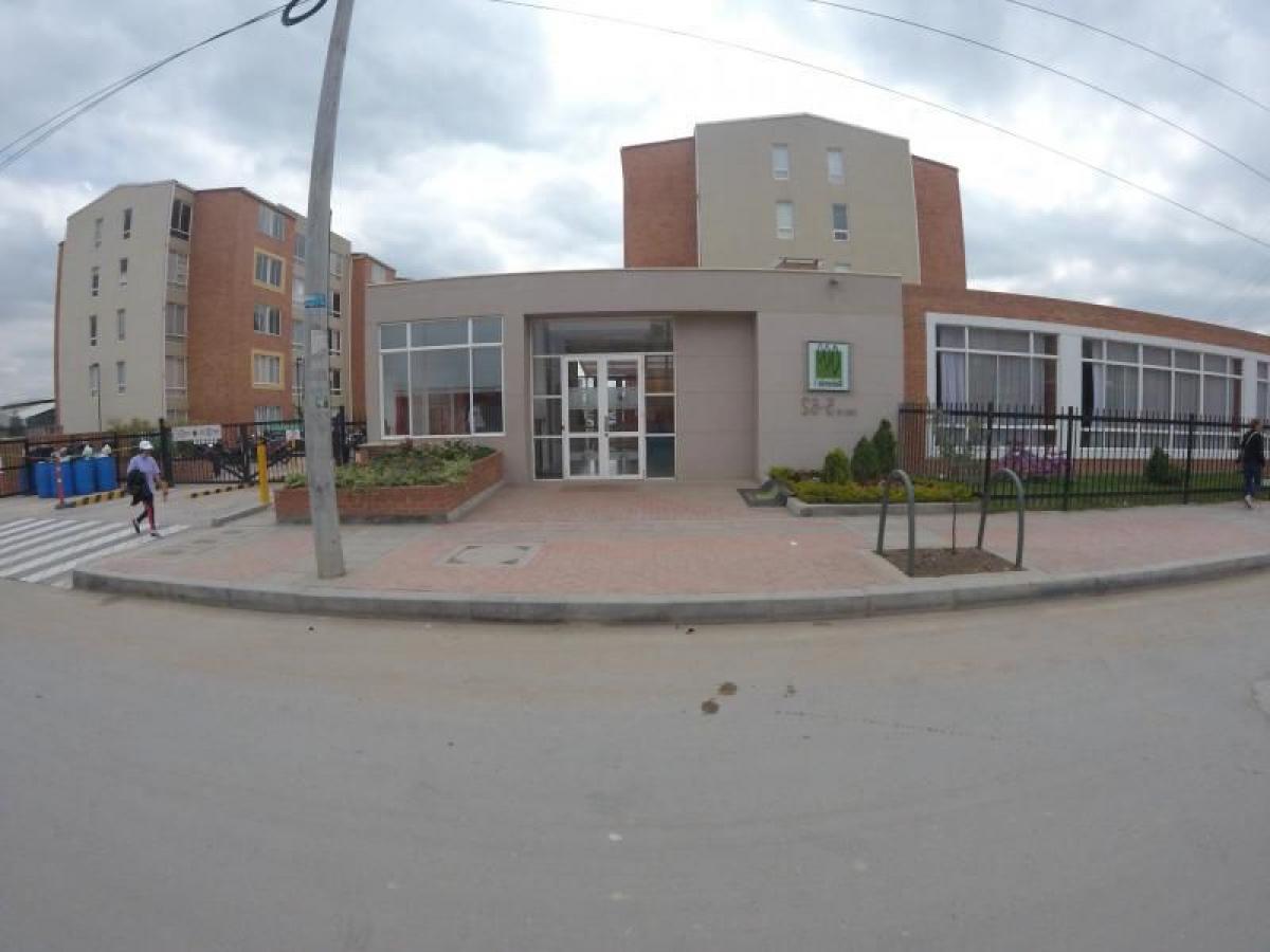 3 bedrooms House in Cundinamarca, Colombia No. 1210