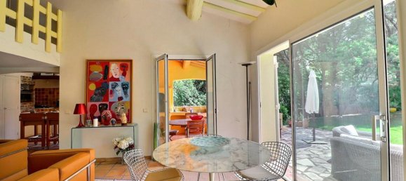 3 bedrooms House in Bandol, France No. 303920 13