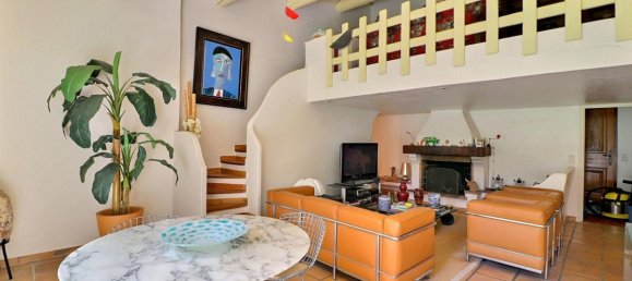 3 bedrooms House in Bandol, France No. 303920 14