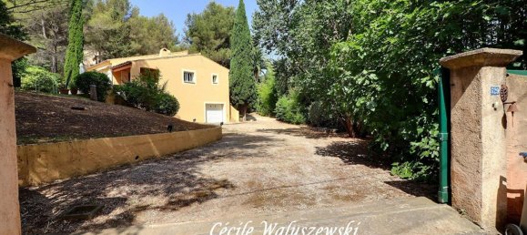 3 bedrooms House in Bandol, France No. 303920 4