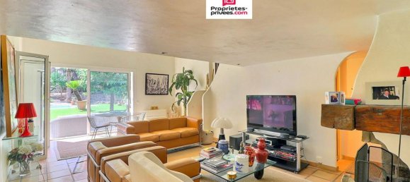 3 bedrooms House in Bandol, France No. 303920 12