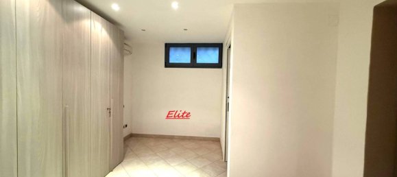 3 bedrooms Apartment in Viareggio, Italy No. 14412 12