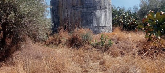  قطعة أرض في Belpasso, Italy رقم 381569 6