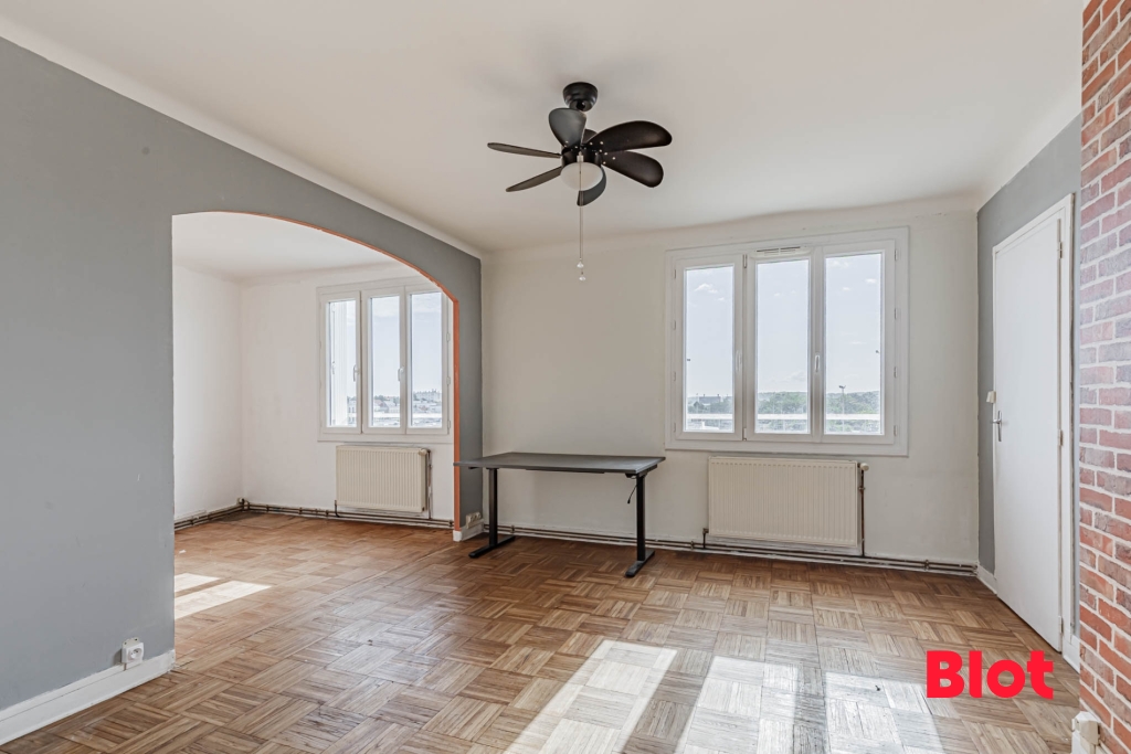 6 Schlafzimmer Property in Strenquels, France, Nr. 319645