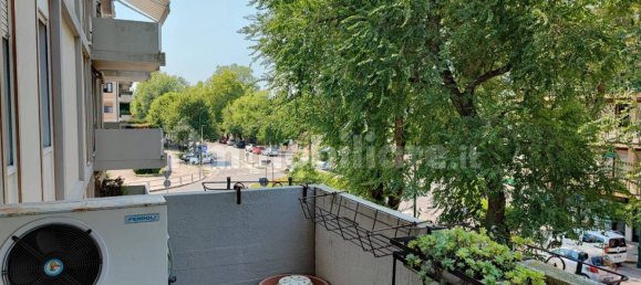 3 bedrooms Apartment in Venice, Italy No. 268437 3