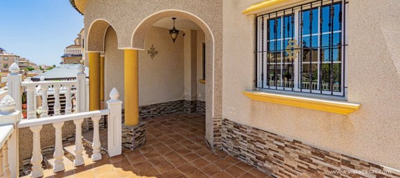 3 Schlafzimmer Stadthaus in Alicante, Spain, Nr. 133337 43