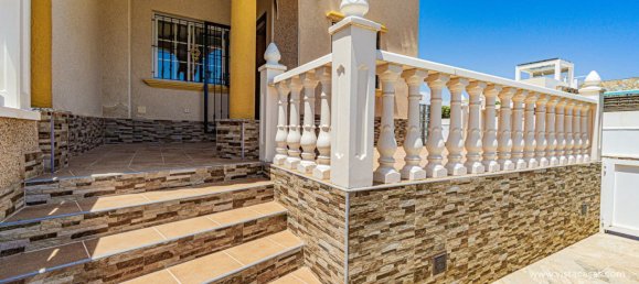 3 Schlafzimmer Stadthaus in Alicante, Spain, Nr. 133337 2