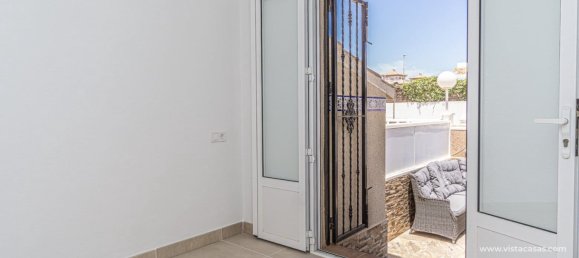 3 Schlafzimmer Stadthaus in Alicante, Spain, Nr. 133337 17
