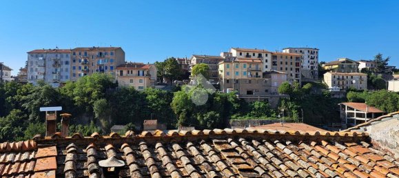 Квартира с 3 комнатами в Валлерано, Италия № 154604 9