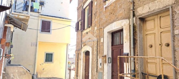 Квартира с 3 комнатами в Валлерано, Италия № 154604 3