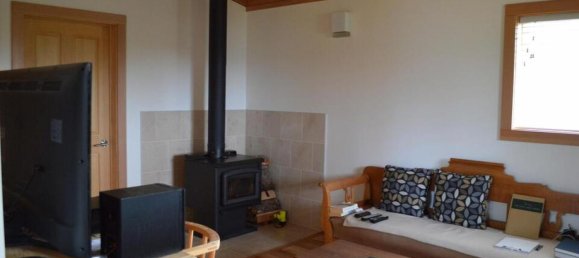 Studio in British Columbia, Canada No. 1164 8