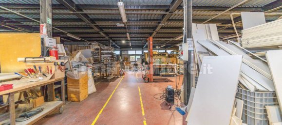 Almacén de 5 habitaciónes en Ariccia, Italy No. 106428 24