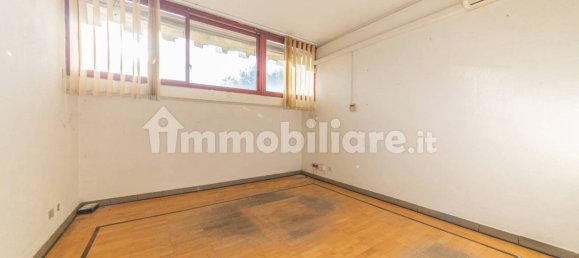 Almacén de 5 habitaciónes en Ariccia, Italy No. 106428 30
