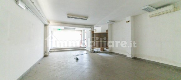 Almacén de 5 habitaciónes en Ariccia, Italy No. 106428 37