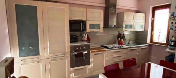 Квартира с 3 комнатами в Мателика, Италия № 117706 10