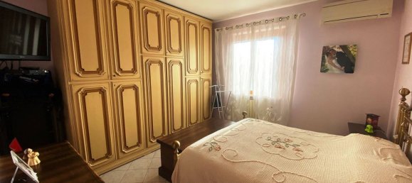 Квартира с 3 комнатами в Мателика, Италия № 117706 4