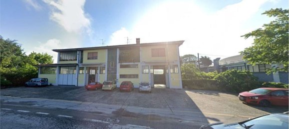 429m² Commercial property in Urgnano, Italy No. 372442 27