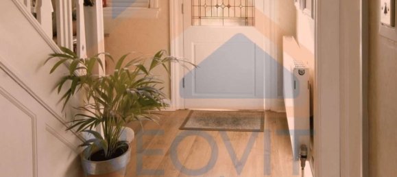 429m² Commercial property in Urgnano, Italy No. 372442 7