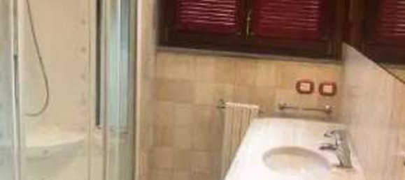 Apartamento de 4 divisões em Busto Arsizio, Italy N.º 179933 9