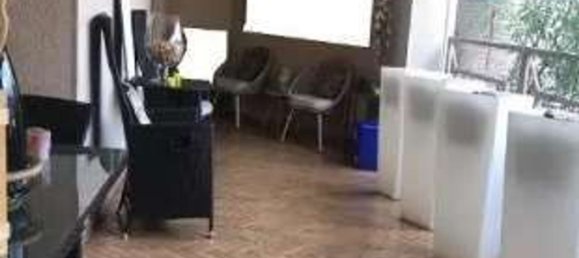 Apartamento de 4 divisões em Busto Arsizio, Italy N.º 179933 4