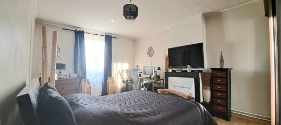 Дом с 3 спальнями в Беллуа-ан-Франс, Франция № 150185 4