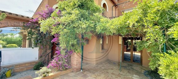 Вилла с 4 спальнями в Пералада, Испания № 158112 11