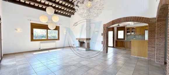 Вилла с 4 спальнями в Пералада, Испания № 158112 25