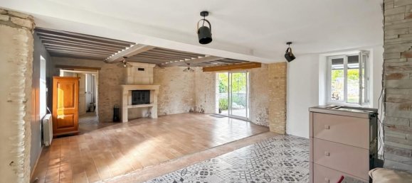 Casa de 3 dormitorios en Calvados, France No. 358806 3