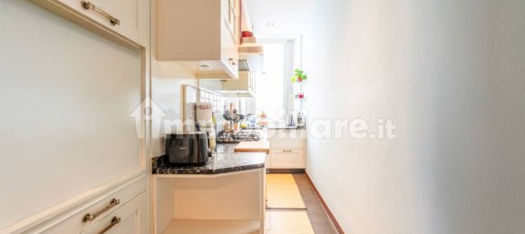 2 bedrooms Apartment in Milan, Italy No. 369940 9