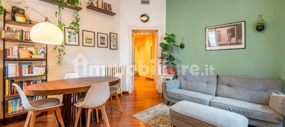 2 bedrooms Apartment in Milan, Italy No. 369940 5