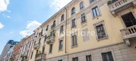 2 bedrooms Apartment in Milan, Italy No. 369940 18