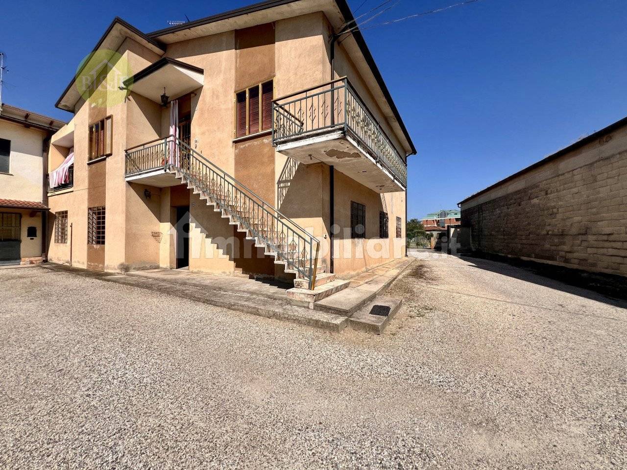 5 bedrooms House in Cerea, Italy No. 322741