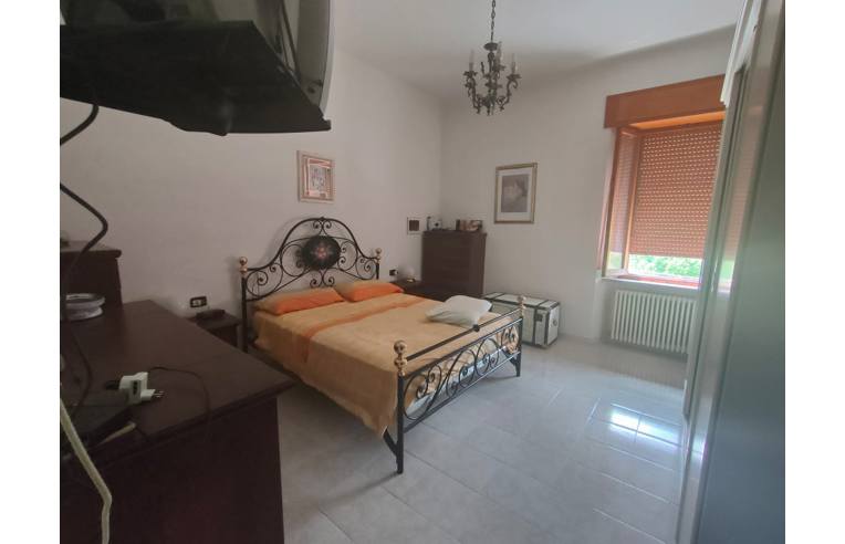 5-Zimmer Wohnung in Fossombrone, Italy, Nr. 253714