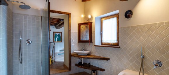 6 rooms House in Radicondoli, Italy No. 120247 10