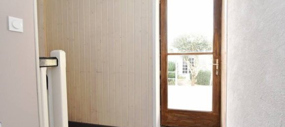 Casa de 2 dormitorios en Ardillieres, France No. 113968 11