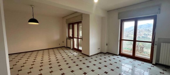 4-Zimmer Wohnung in Potenza, Italy, Nr. 34162 12