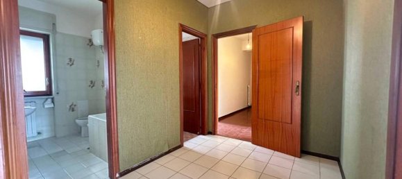 4-Zimmer Wohnung in Potenza, Italy, Nr. 34162 36