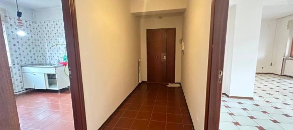 4-Zimmer Wohnung in Potenza, Italy, Nr. 34162 37