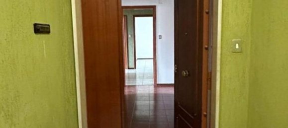4-Zimmer Wohnung in Potenza, Italy, Nr. 34162 9