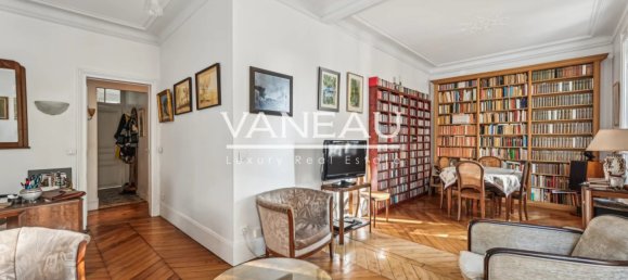 2 bedrooms Apartment in Paris, France No. 168426 7
