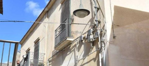 3 rooms House in Modica, Italy No. 229385 3